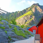 A Rorbuer - By Classic Norway 3* Å
