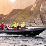 A Rorbuer - By Classic Norway